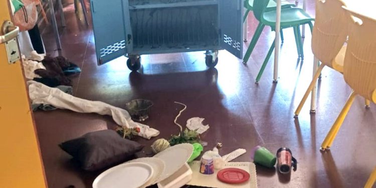 Asaltaron dos veces a un jardín y una primaria de Saavedra en poco más de un mes