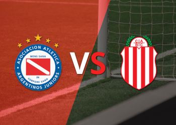 Barracas Central aventaja a Argentinos Juniors