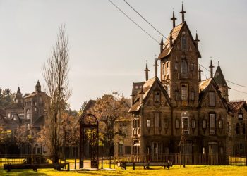 Campanópolis: una aldea construida con el reciclado, pensando en el cuidado ambiental