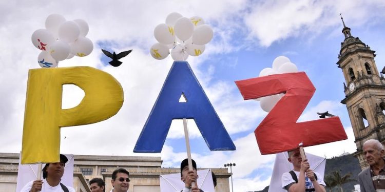 Colombia: TikTok surge como la nueva vía de reclutamiento de las guerrillas