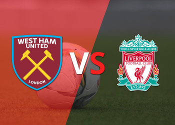 Comienza el juego entre West Ham United y Liverpool en el estadio London Stadium