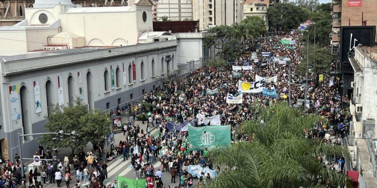 De Córdoba a Santiago: postales de una marcha que movilizó a más de un millón de personas en todo el país