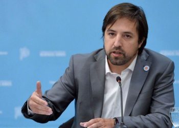 Dengue: Kreplak pidió la intervención de Nación para producir más repelentes