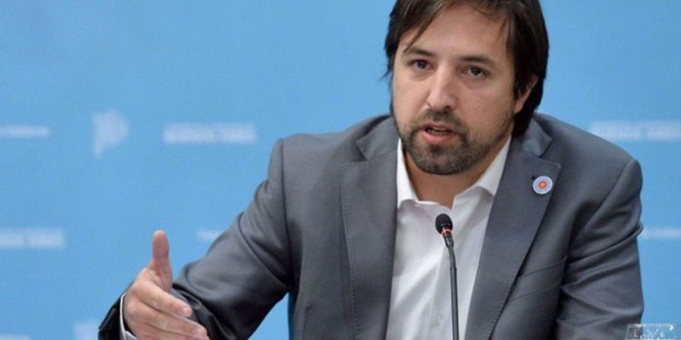 Dengue: Kreplak pidió la intervención de Nación para producir más repelentes