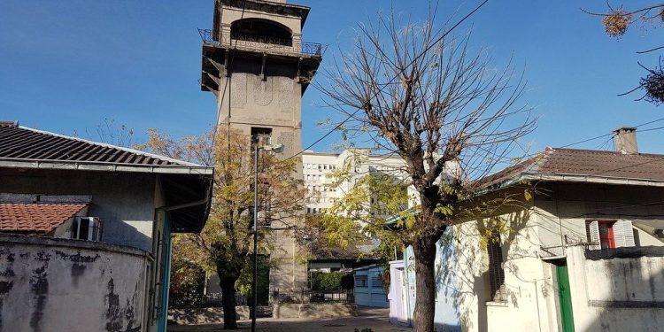 Denuncian que en complicidad con Ciudad un ente religioso quiere desalojar 93 familias de Pompeya