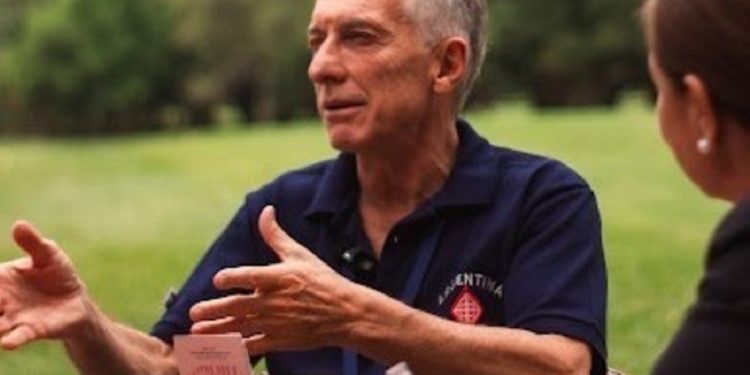 Entusiasmo en el mundo del bridge: “Gracias a Mauricio Macri, cada vez se juega más”