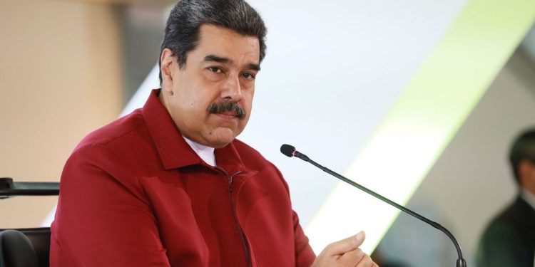 La Justicia argentina buscará indagar y detener a Nicolás Maduro por violaciones a los DDHH