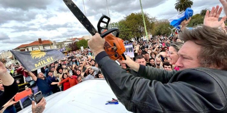 La motosierra boba, un peligro a futuro para el Estado