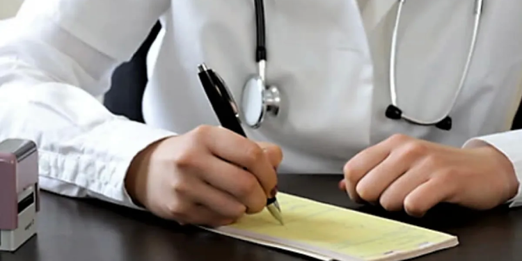 Licencias médicas para funcionarios públicos: el nuevo régimen comienza este lunes