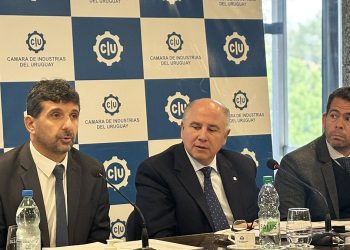 Los industriales reclaman mejor competitividad y negociaciones bipartitas al próximo gobierno