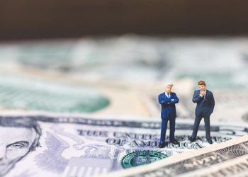 Manini Ríos cuestionó la estrategia de “planchar” el dólar para contener la inflación