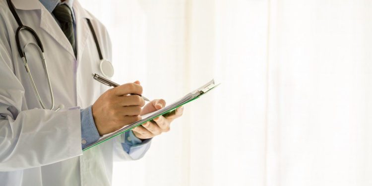 Proponen incluir la salud en el Pacto de Mayo con los gobernadores