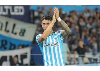 Racing le ganó a Lanús y se mete de lleno en la pelea