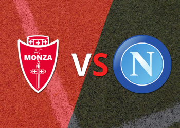 Se impone parcialmente Napoli por 2-1