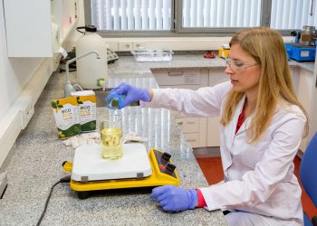 Alarma por posibles despidos en el INTI: un funcionario huyó por la ventana para no informarlos