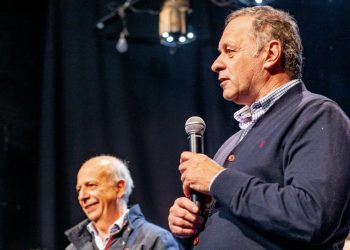 Álvaro Delgado quiere crear “gabinetes sectoriales” en caso de llegar al poder