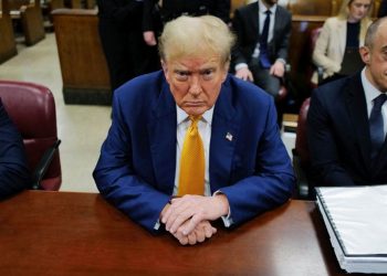 Aplazan sin fecha un juicio contra Donald Trump y podría llegar sin condena a las elecciones