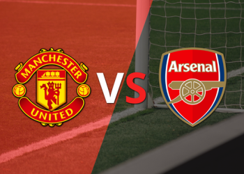Arsenal juega ante Manchester United para mantenerse en la punta