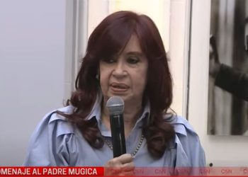 Cristina de Kirchner volvió a cargar contra Javier Milei: “En los 40 años de democracia no se vivió una situación similar”