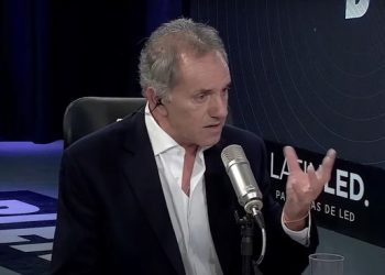 Daniel Scioli reversionó su histórico eslogan y aseguró: “Con fe y esperanza la libertad avanza”