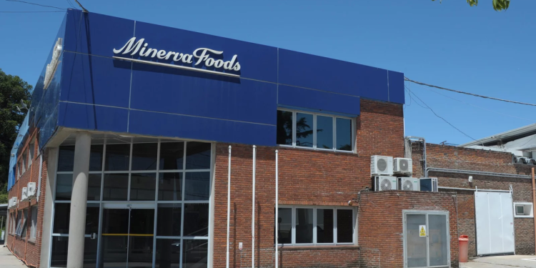 Defensa de la Competencia desactivó la compra de Minerva a Marfrig