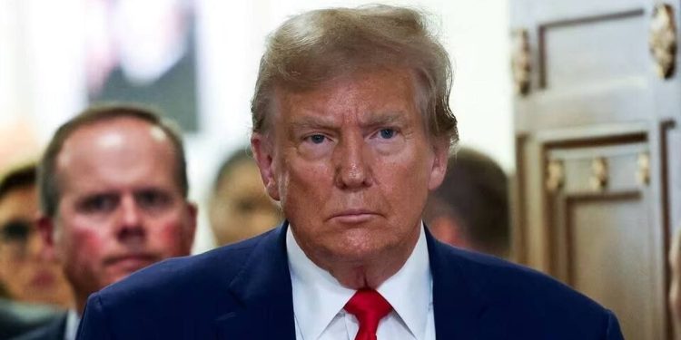 EEUU: Donald Trump se negó a declarar en el juicio y la próxima semana podría haber un veredicto