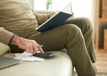 El plebiscito del PIT-CNT no contará con “suficiente apoyo político o popular”, anticipó S&P