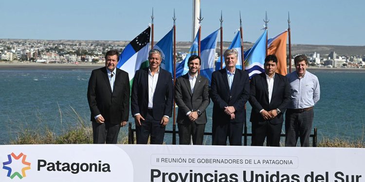Gobernadores de la Patagonia vetarán el piso de Ganancias