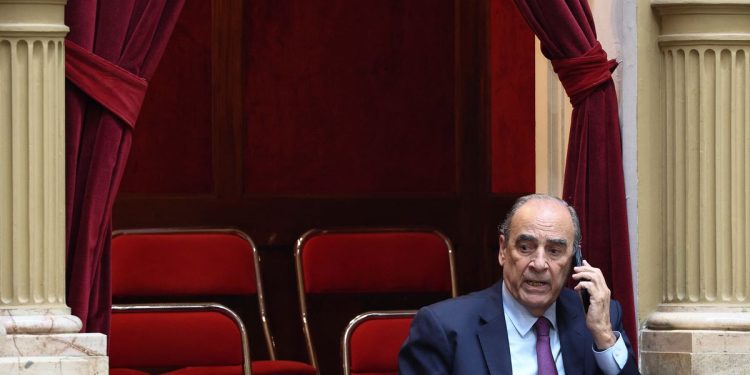 Guillermo Francos vuelve al Senado y se reúne con Victoria Villarruel para destrabar la ley bases