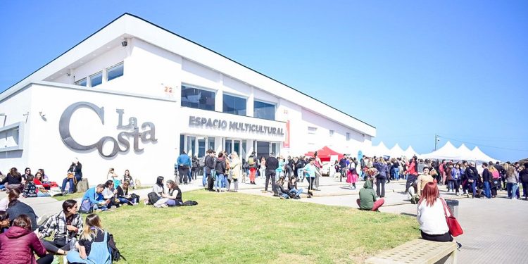 La situación social en la Argentina: «El panorama es crítico para las infancias y no pueden esperar»