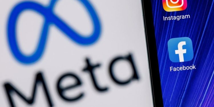 La UE investiga si Facebook e Instagram generan comportamientos adictivos entre los menores