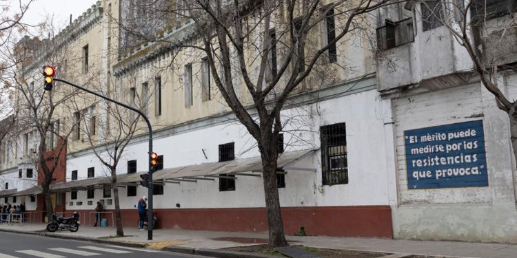 «Mi defendido está muriendo de cáncer en la cárcel, su caso muestra un gran desprecio por la vida humana»