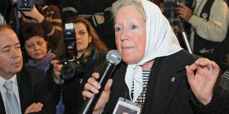 Murió Nora Cortiñas, militante de DDHH y Madre de Plaza de Mayo