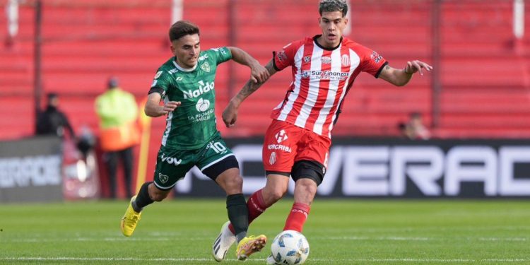 Sarmiento sumó un punto en su visita a Barracas Central