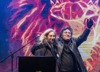 Show musical de Javier Milei en el Luna Park: hora y todo lo que tenés que saber