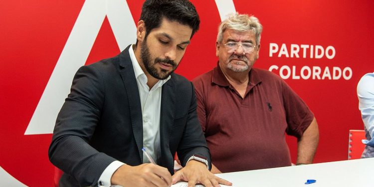 Andrés Ojeda descartó que el Partido Colorado defina la fórmula presidencial el día de las internas