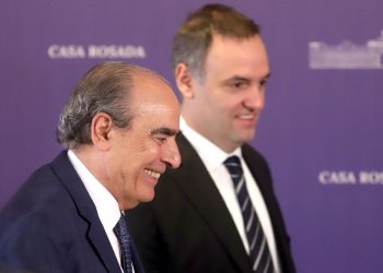 Cambia la alquimia libertaria: política, casta y un Milei que mira de lejos