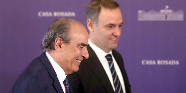 Cambia la alquimia libertaria: política, casta y un Milei que mira de lejos