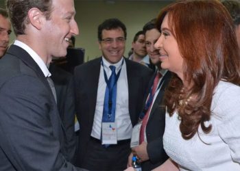 CFK atendió a Adorni: «Hay gente que habla porque el aire es gratis»