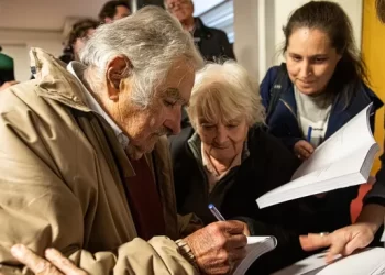 ¿Cómo avanza el tratamiento contra el cáncer de Mujica?