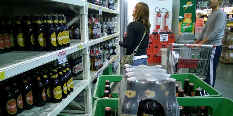 Conflicto en FNC: hubo un principio de acuerdo y se espera la reapertura de la planta de Minas