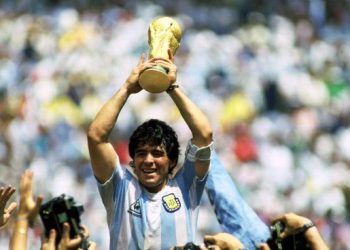Cuál es la camiseta de la Selección Argentina más linda de la historia, según la Inteligencia Artificial