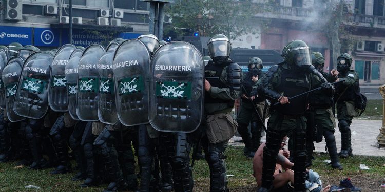 Diputados de Unión por la Patria denuncian a Bullrich y el gabinete de Kicillof marcha por los detenidos