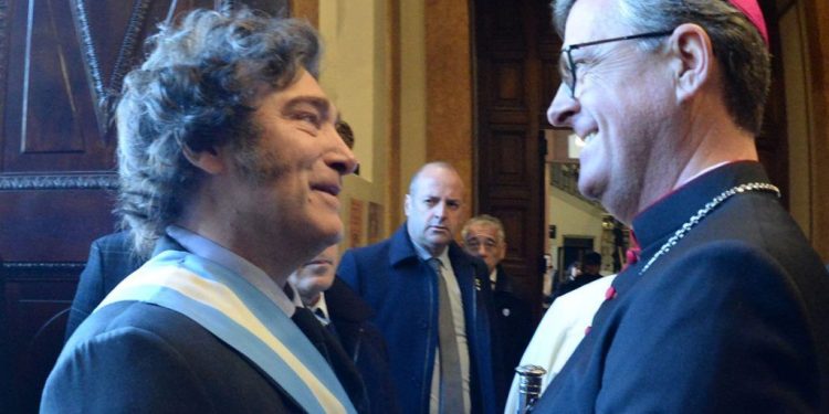 El Gobierno busca un Pacto de Mayo en julio y Milei confirmó su participación en el G7 de Italia