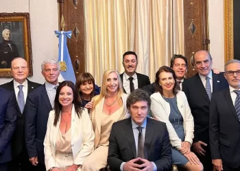 El Gobierno respondió a las acusaciones por el escándalo de los alimentos y salió en defensa de Sandra Pettovello