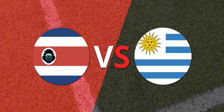 El segundo tiempo comienza sin goles entre Costa Rica y Uruguay