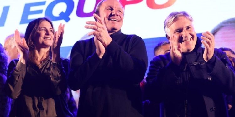 Elecciones en Río Cuarto: candidato oficialista De Rivas ganó con apoyo de Llaryora pese a PJ dividido