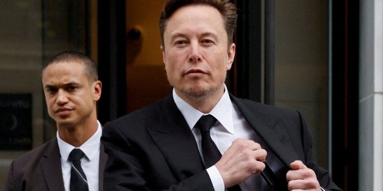 Elon Musk retiró la demanda que le había presentado a OpenAI