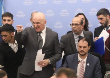 Gobierno construyó margen para aprobar la ley Bases y presiona para destrabar Ganancias