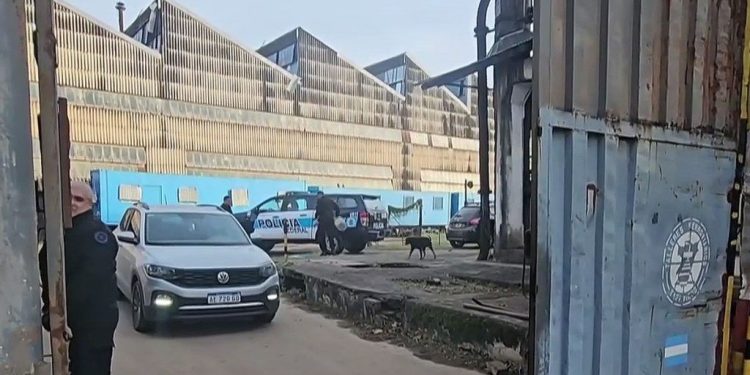 Inconsistencias en dos inventarios motivaron los allanamientos en depósitos de alimentos del gobierno